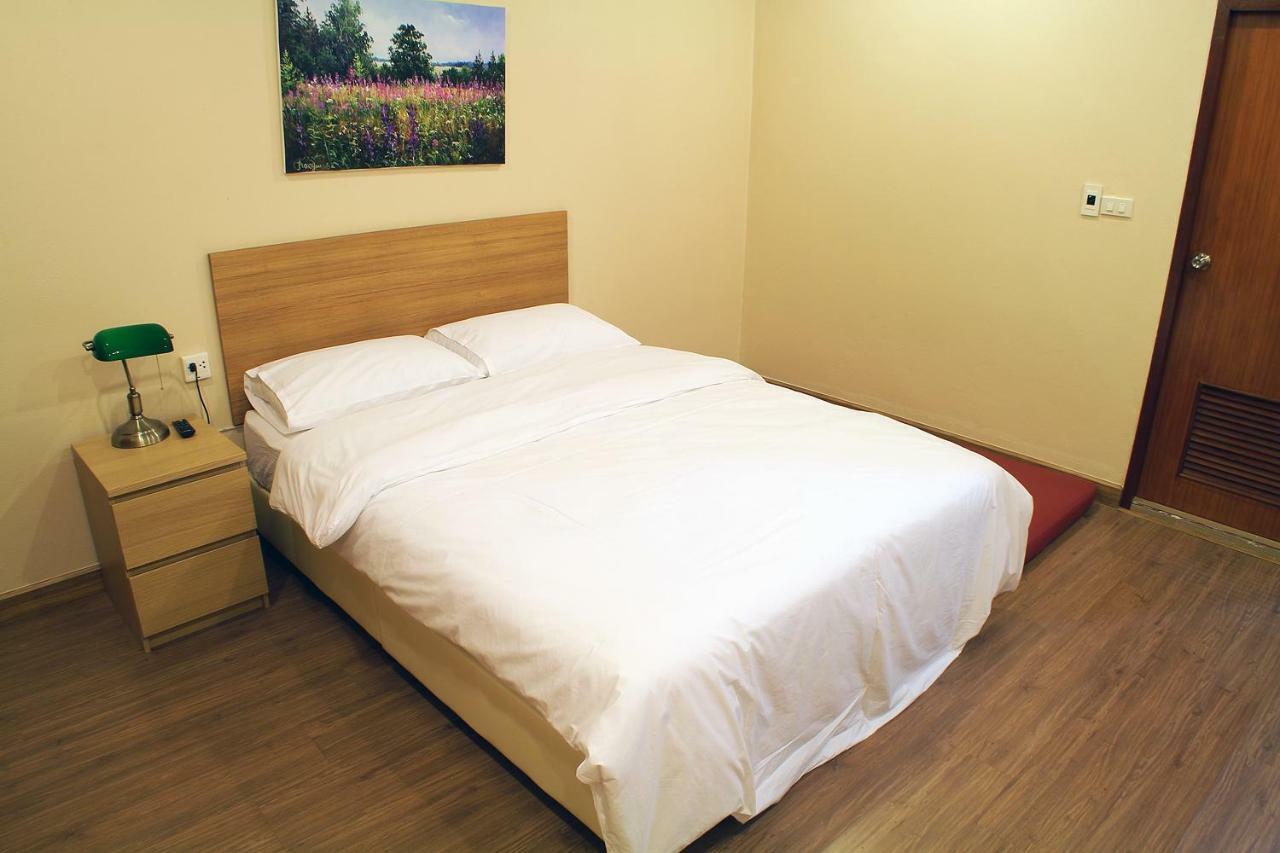 S'Prima Hostel Phitsanulok Luaran gambar
